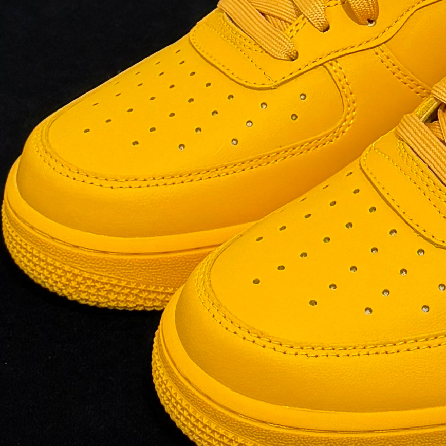 Off-White × Nike Air Force 1 Low University Glod